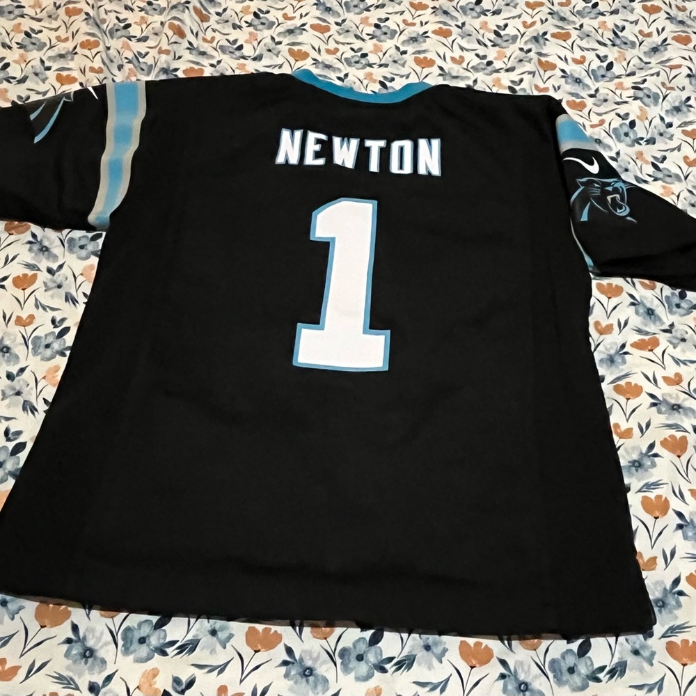 NFL Panthers Youth M Nike Football Jersey Cam Newton